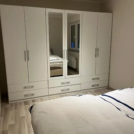 2-zimmer-wohnung Mit Rheinterrasse Apartmán