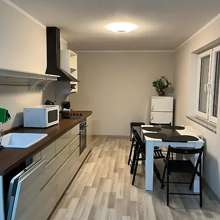 2-zimmer-wohnung Mit Rheinterrasse Apartmán